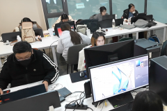 了从保守传媒营业